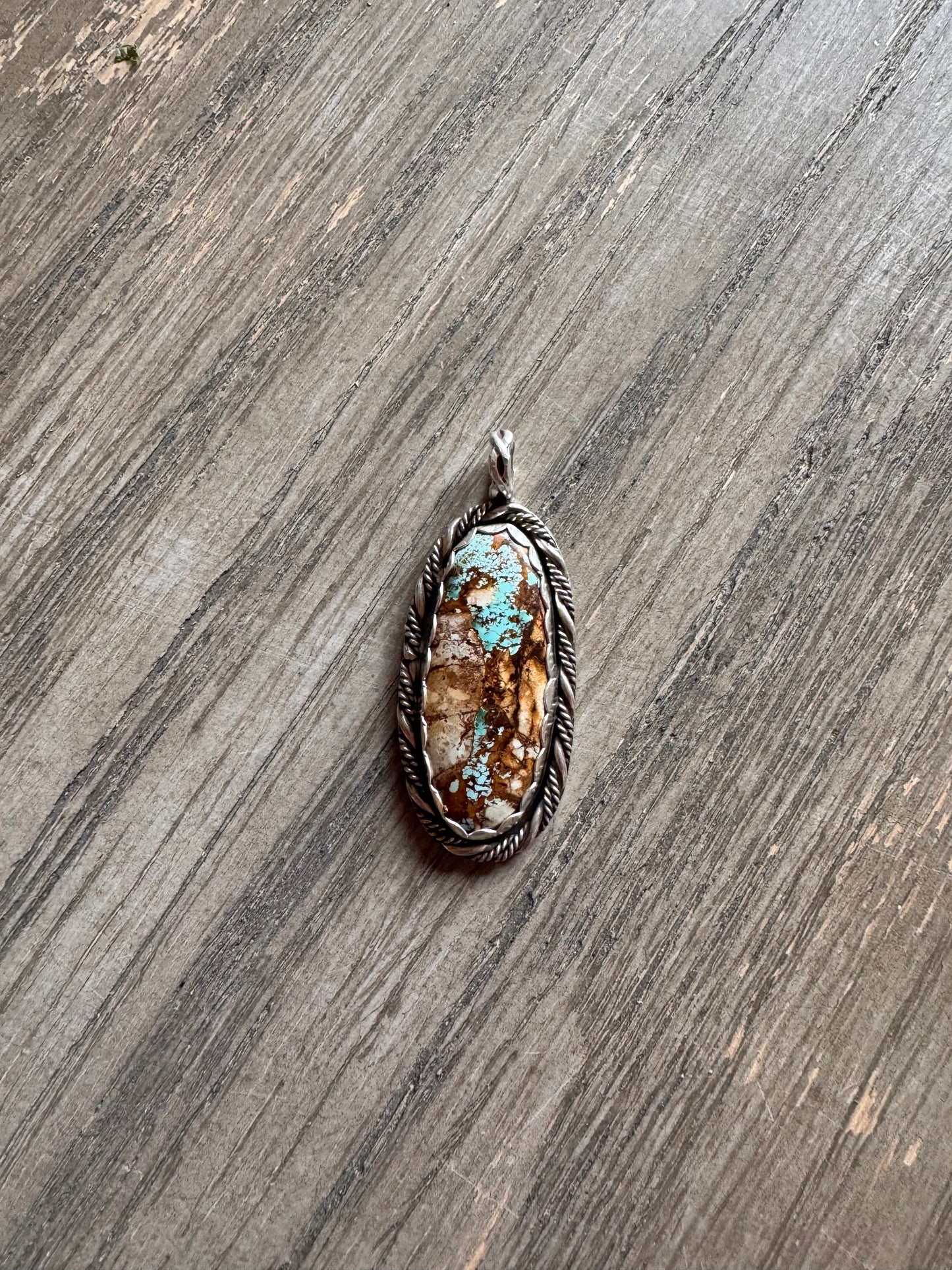 Desert Horizon pendant